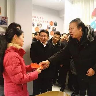劳模补助最新标准资讯