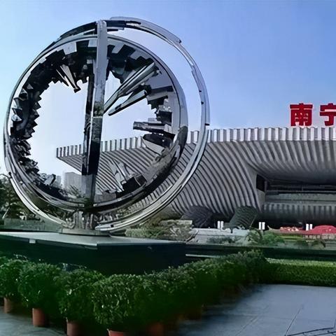 电车电池技术革新解读，最新数据与趋势分析